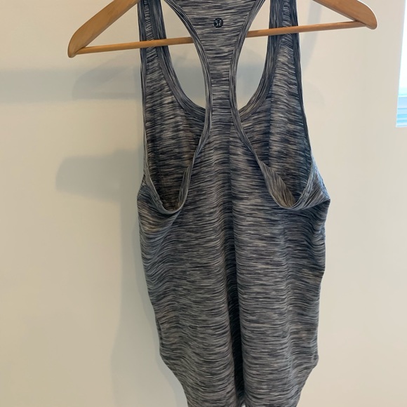 Lululemon Racer Back Tank - Picture 4 of 4